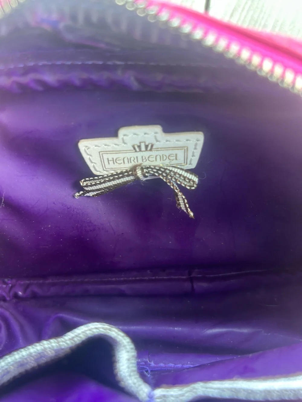 Henri Bendel Patent Croc Cosmetic Case Travel Organizer Makeup Bag Hot Pink Fuch